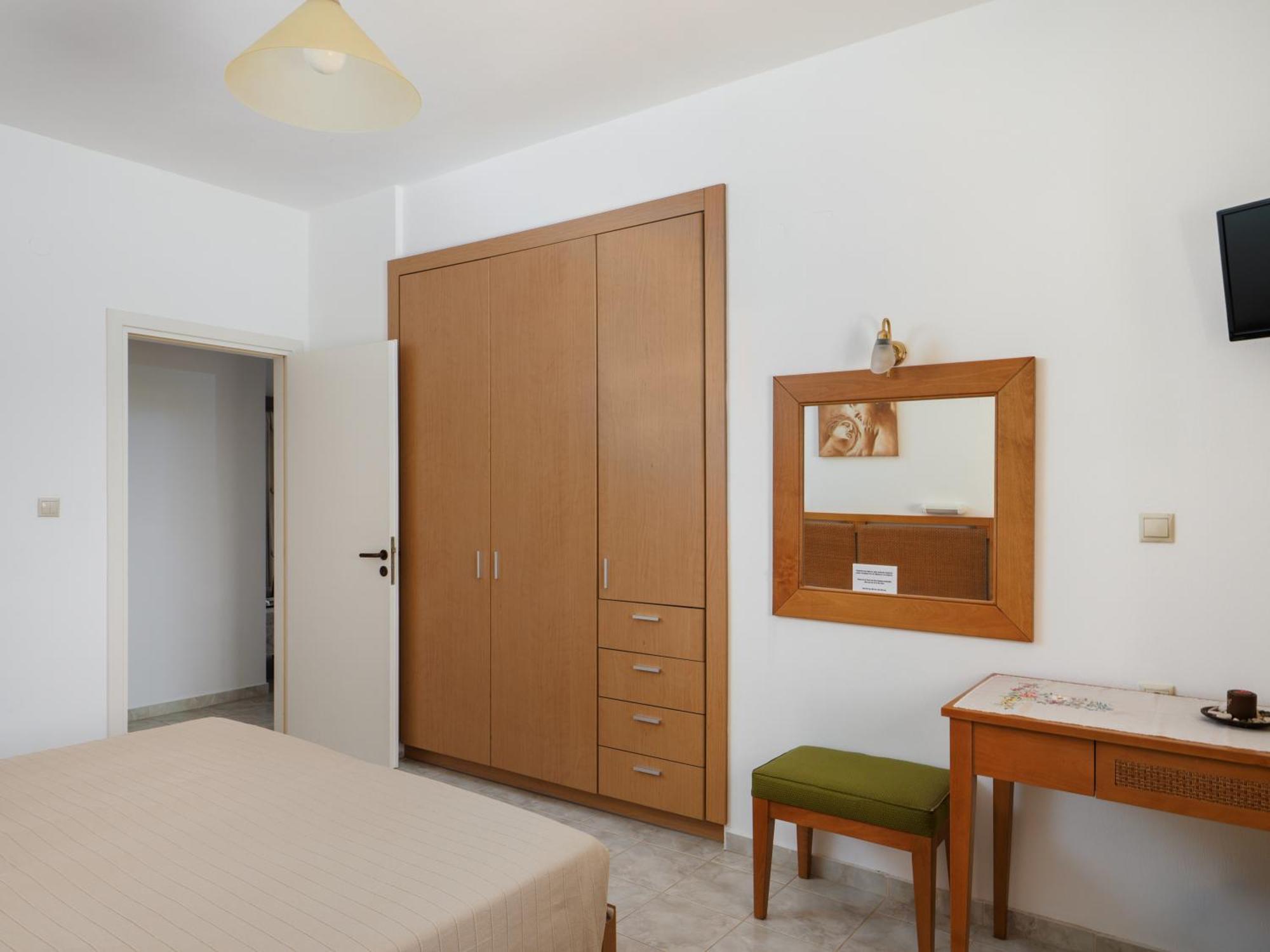 Fotis Studios Apartments Гуве Экстерьер фото
